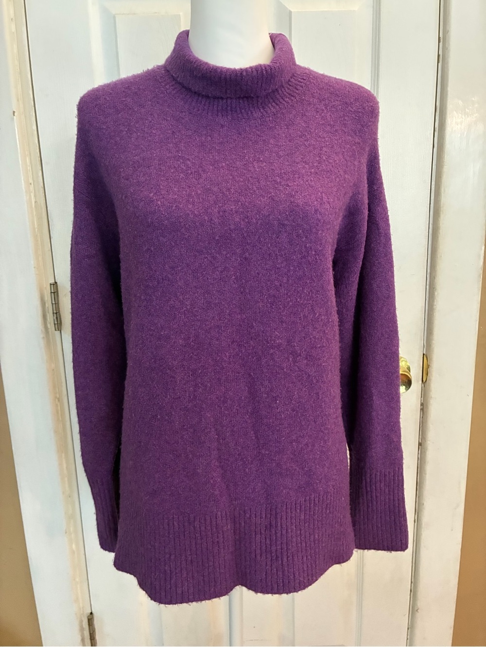 J.Crew "Extra-Soft" Merino Wool Blend Purple Turtleneck Knit Sweater Size S